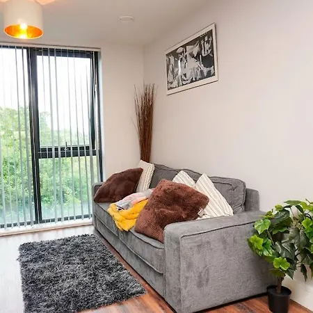 Peaceful 2br Hideout With Instant Self Check-in At Kelham Island Retreat Sheffield