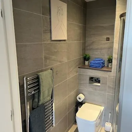 Peaceful 2br Hideout With Instant Self Check-in At Kelham Island Retreat * Sheffield